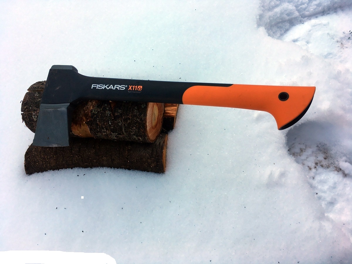 Topor pentru despicat Fiskars X11