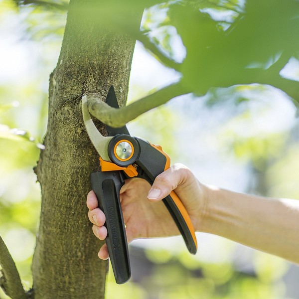 Foarfeca de mana bypass Fiskars PowerGear X PX94